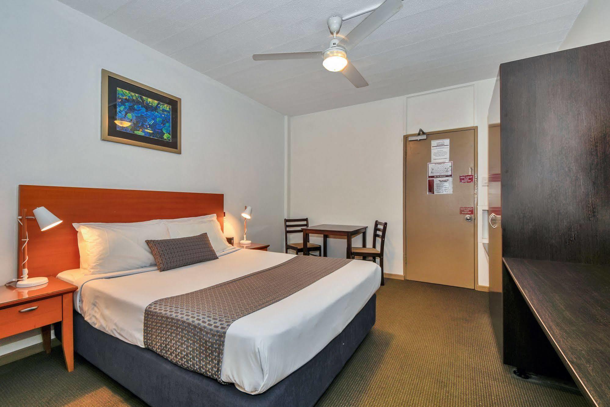 Darwin City Edge Motel & Suites Buitenkant foto